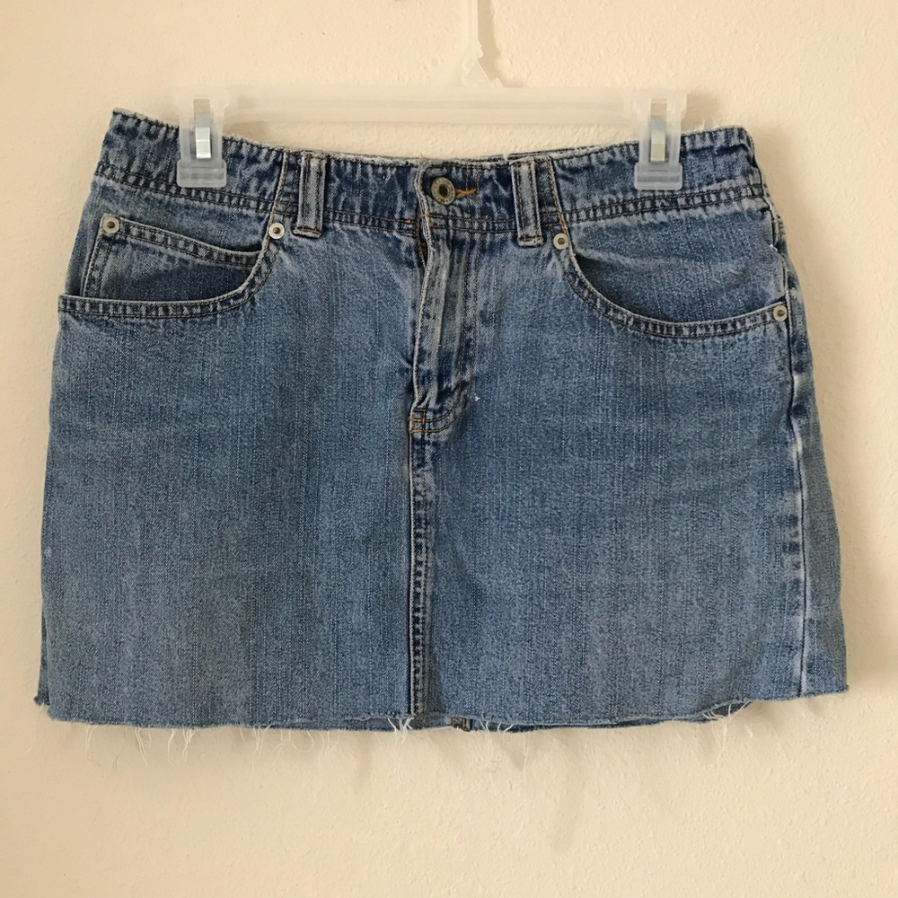 Vintage distressed GAP denim miniskirt Size 6